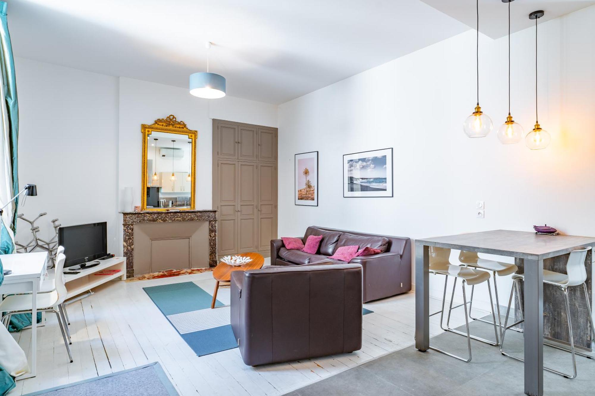 Magnifique Appartement Avec Climatisation En Hyper Centre De Bordeaux Buitenkant foto