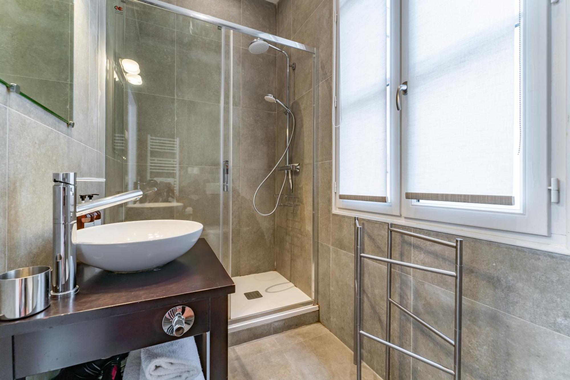 Magnifique Appartement Avec Climatisation En Hyper Centre De Bordeaux Buitenkant foto